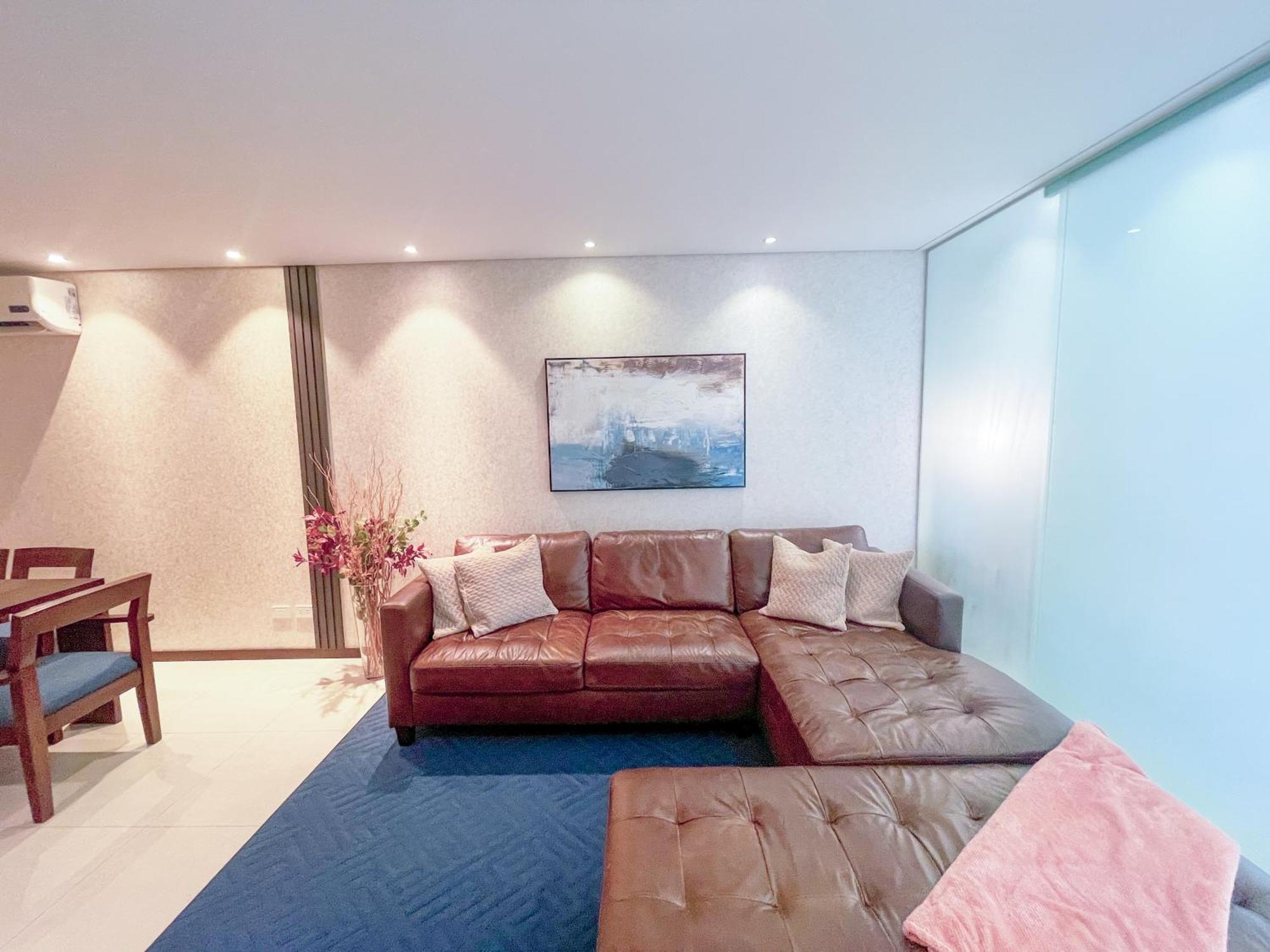 Luxurious Stay At Modern Apartment Санта Крус де ла Сиера Екстериор снимка