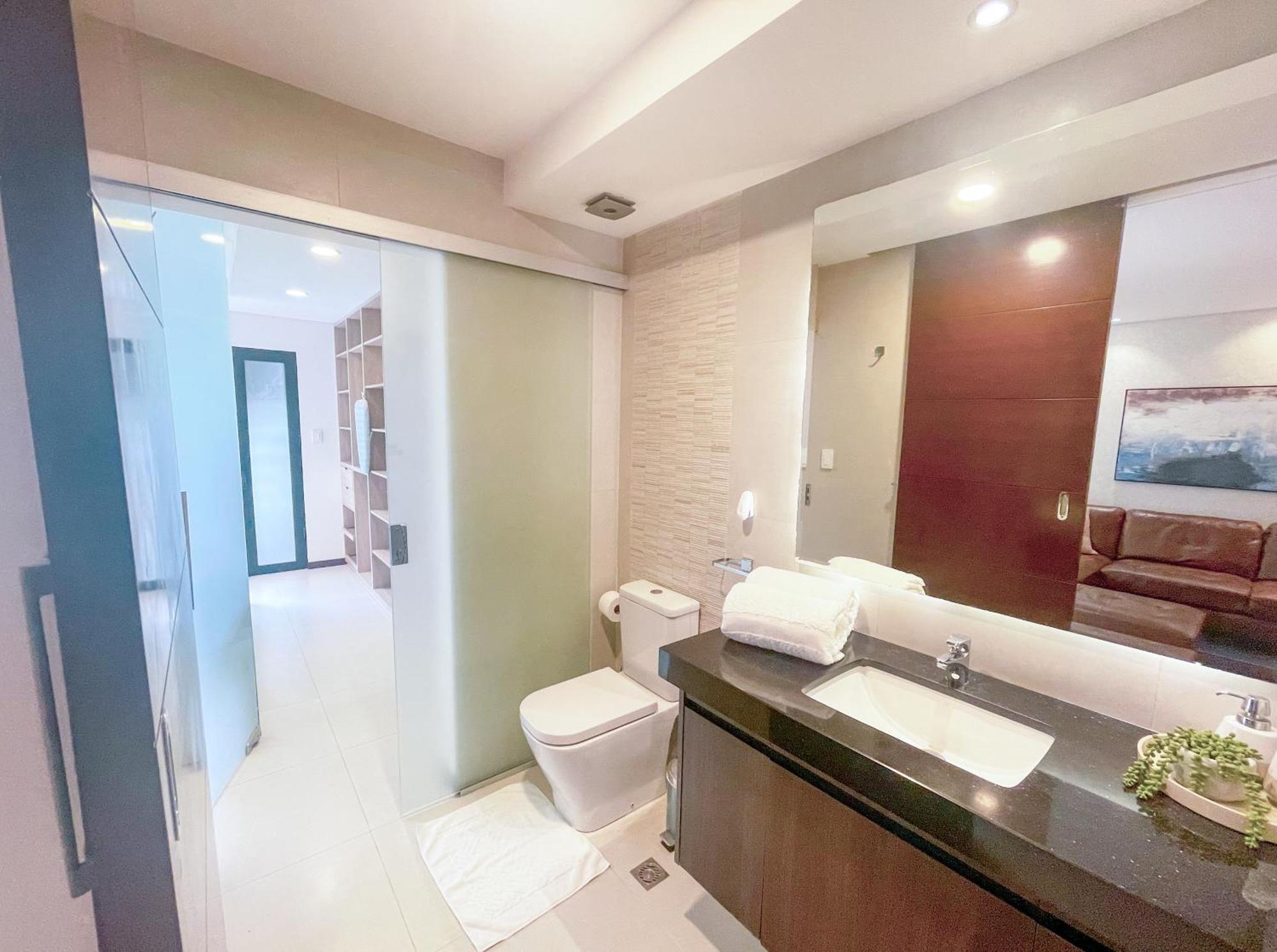 Luxurious Stay At Modern Apartment Санта Крус де ла Сиера Екстериор снимка