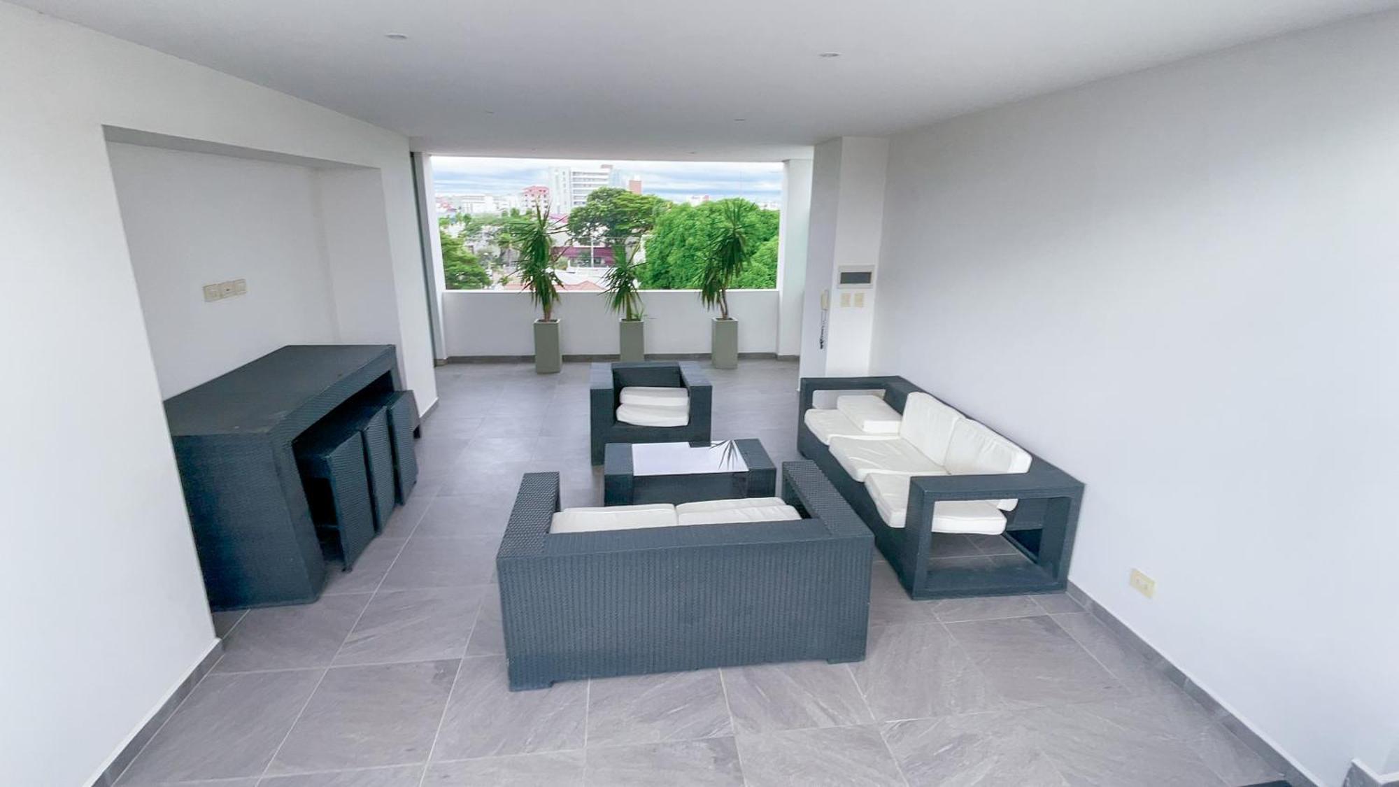 Luxurious Stay At Modern Apartment Санта Крус де ла Сиера Екстериор снимка